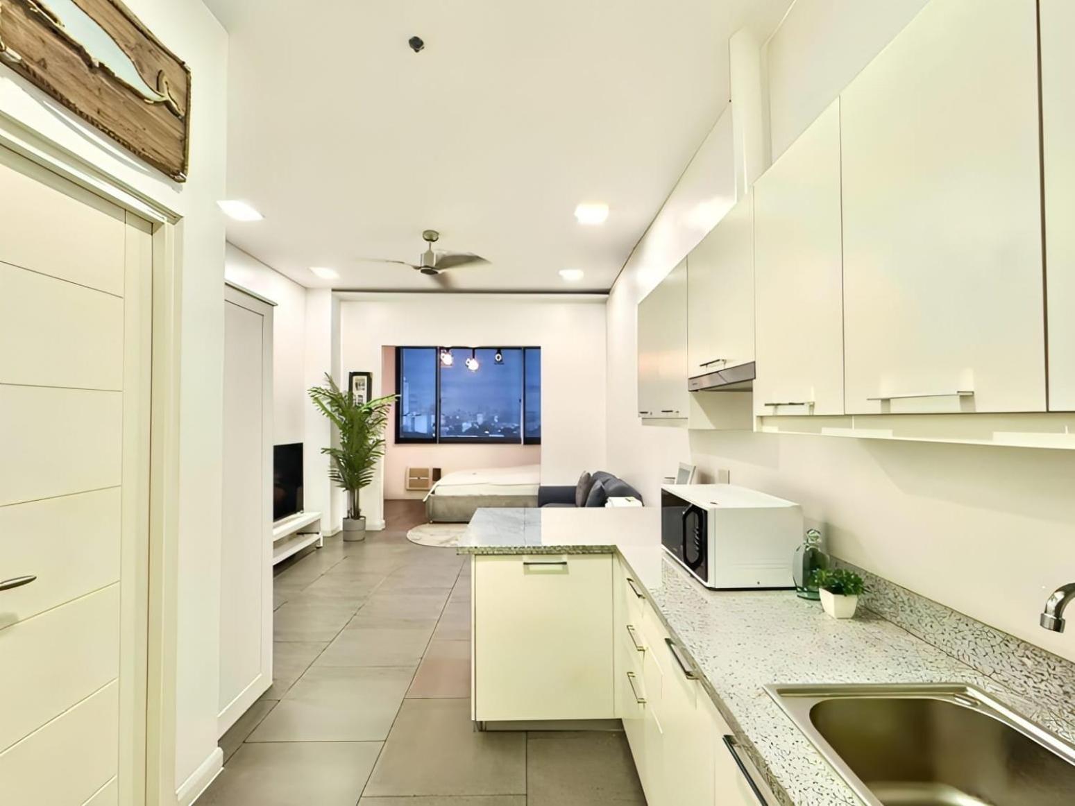 Voss Condominium Quezon City Eksteriør billede